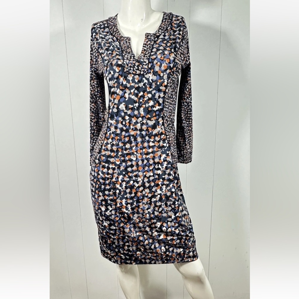 BCBGMaxazria Francine Sz M Geometric Dress Knee Length Stretch V-Neck Long Sleev